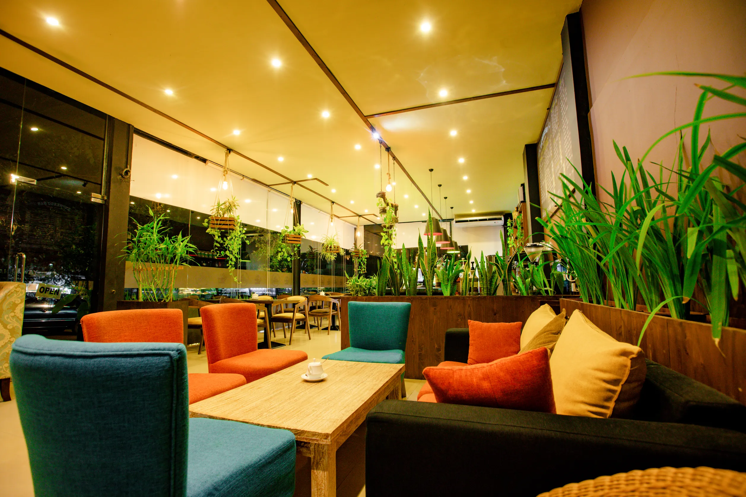 cafe_in_anuradhapura_MAR_2968